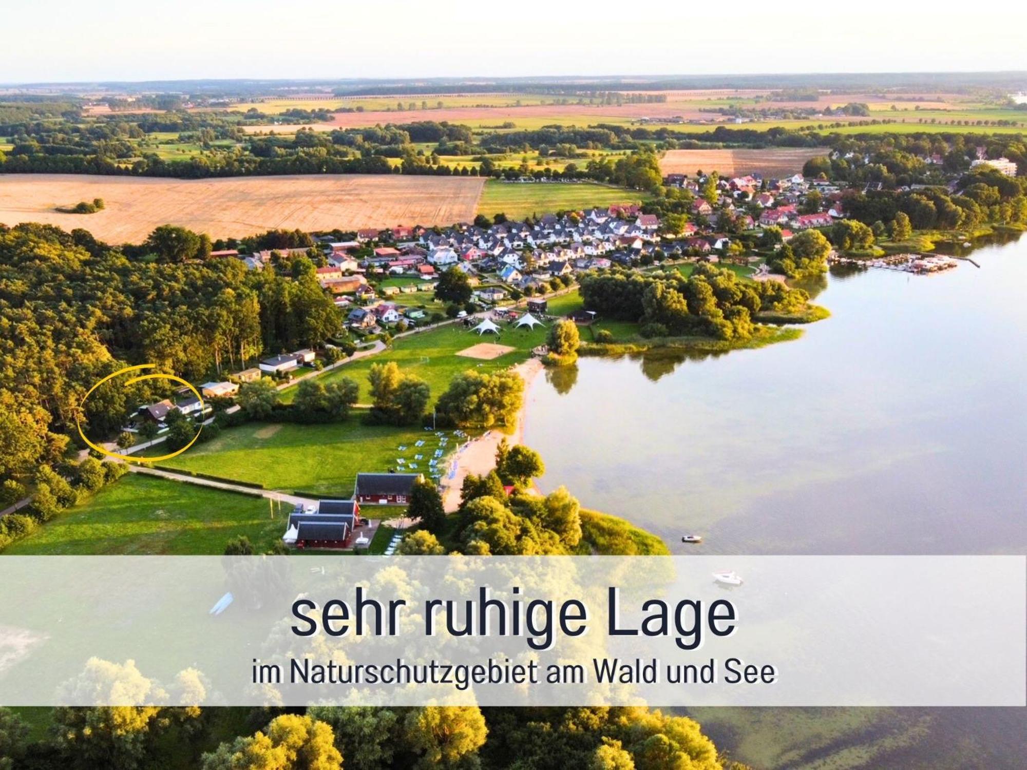 Strandhaus Mathea - Ruhige Lage Direkt Am Fleesensee - Parkplatz, Kamin, Sauna - Familienfreundlich Unter Gohren Ngoại thất bức ảnh